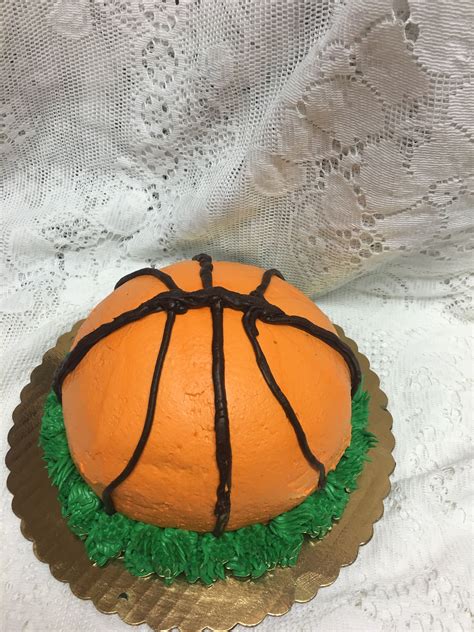 Basketball Cake Muellers Bakery Basketball Cake Bakery Sports Hs Sports Sport Bakery