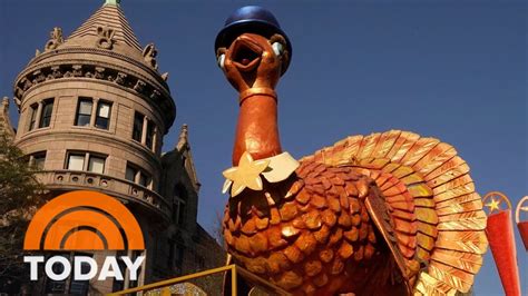 3 million expected to turn out for macy s thanksgiving day parade youtube
