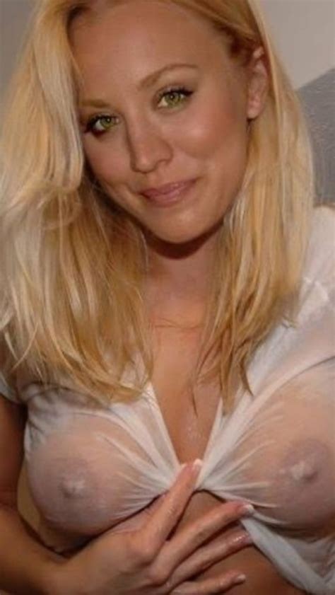 National No Bra Day Celebrate With Celebs Who Ve Gone Braless Photos Hot Sex Picture