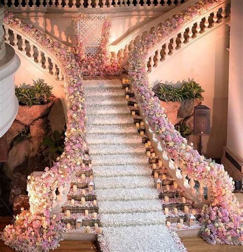 12 Fabulous Wedding Staircase Decoration Ideas Wedding Staircase