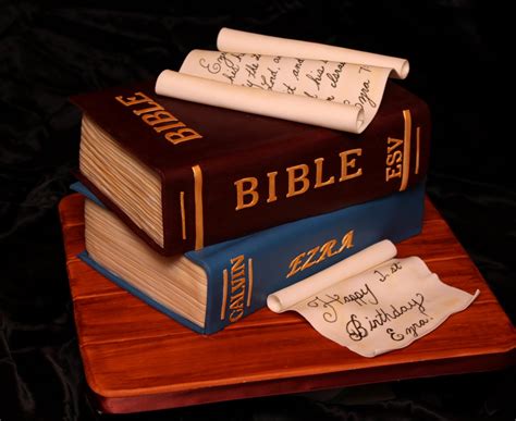 @ijustine and @joshsundquist baked a special one—with eyeballs all over—for love and first sight! Amazing Grace Cakes: Stacked Books