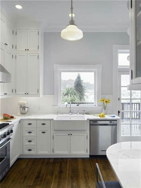 Pin By Nicole Siegel On Our Home Renos Grey Kitchen Walls Bungalow