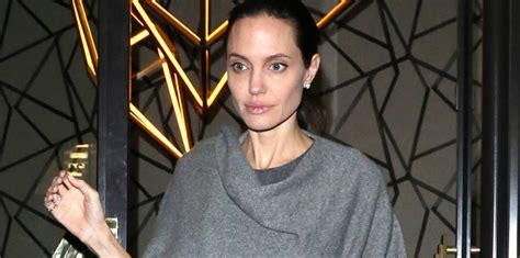 Scary Skinny Angelina Jolie Weighs Only 79 Pounds Now Experts Claim