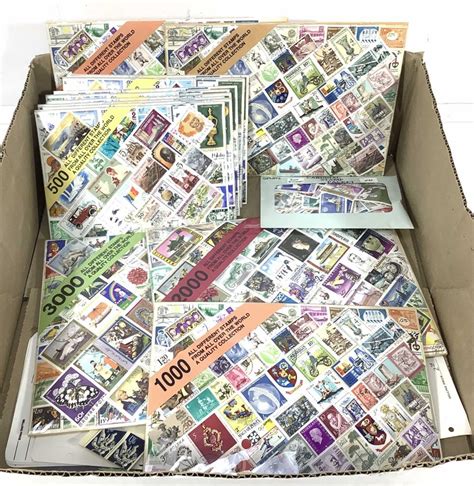 Lot 9000 Worldwide Stamps