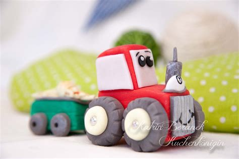 Jetzt ausprobieren mit ♥ chefkoch.de ♥. Fondant Traktor | Traktor kuchen, Kuchen kindergeburtstag ...