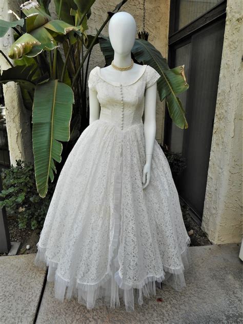 Vintage 1950s White Lace Wedding Dress Size 6 Etsy