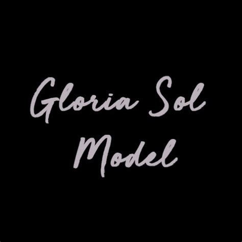 Women Model Women Outdoors Cleavage Gloria Sol Brunette Barefoot Hot