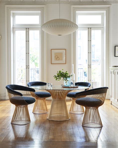 Love it or return it. Platner dining table | Studio Italia
