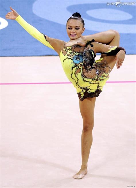 Alina Kabaeva Russia Athens 2004 Clubs Rhythmic Gymnastics