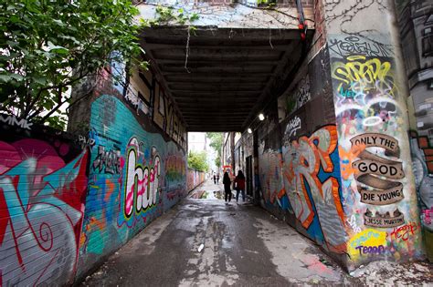 Graffiti Alley Might Be Torontos Most Unexpected Tourist