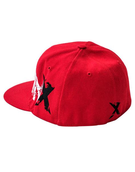Mnx Snapback Full Closed Cap By Mnx Sportswear Colour Red