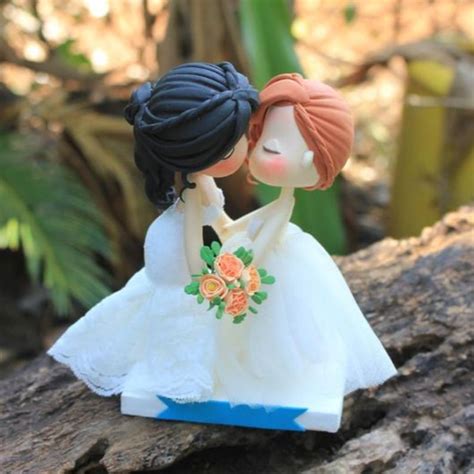 Beautiful Bride And Bride Wedding Cake Topper Kissing Lesbian Wedding