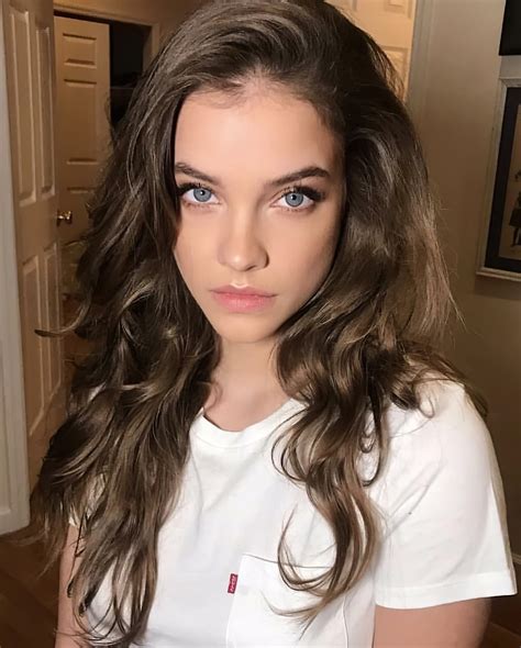 Näytä lisää sivusta barbara palvin facebookissa. Barbara Palvin : Celebhub