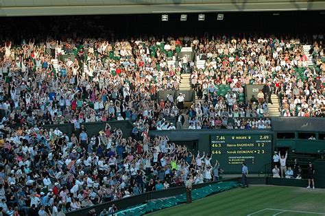 Image The Crowd At Centre Court Wimbledon