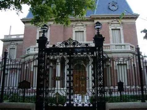 Recorrido por el barrio de belgrano r, caba, argentina.al oeste del área comercial (es decir de belgrano c), se encuentra belgrano r. Belgrano R / Departamento en Alquiler Temporario en ...