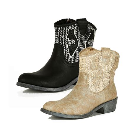 Ladies Low Heel Embroidered Western Style Cowboy Ankle Boots