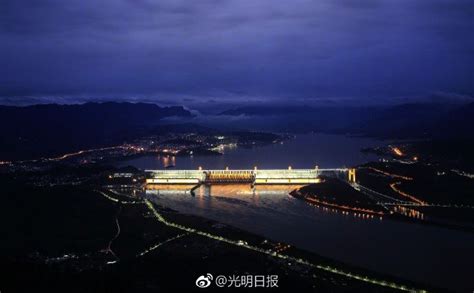 A Night Scene Of Three Gorges Dam Chongqing Three Gorges Dam Night