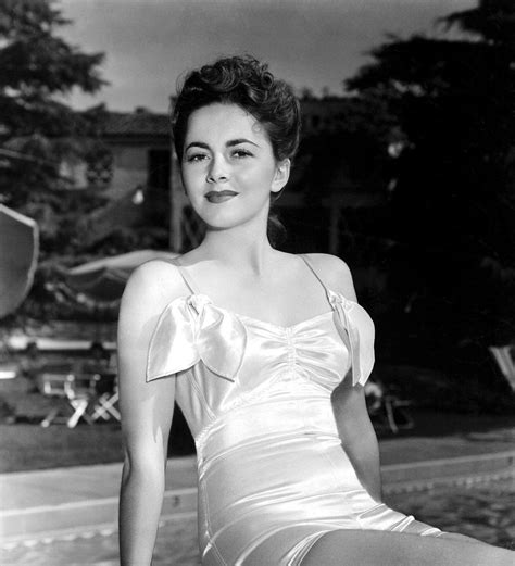 Olivia De Havilland Obituary Of Year Old Gone With The Wind Actress