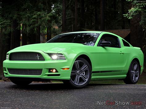 The good the 2013 ford mustang gt produces massive power while getting reasonable fuel economy. Shelby Mustangs: 20 pictures of Ford Mustang (2013)