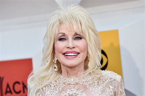 Dolly Parton No Makeup / Dolly Parton Gee She S Really Nice Interviews