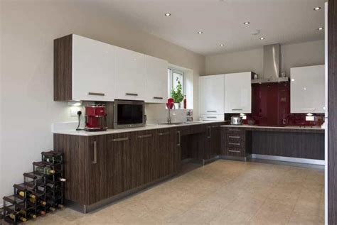Kitchen cabinet toe kick areas: Stylish Accessible Kitchens - Because You Can't Eat Out ...
