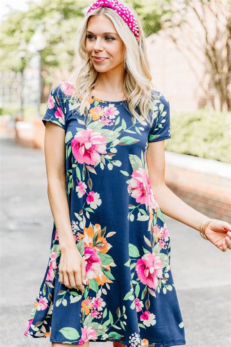 Presentation Of Posh Navy Blue Floral Dress Floral Blue Dress Navy