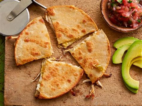 Serve with the salsa and sour stir the chili and cheese in a medium bowl. Chicken, Chili, and Cheese Quesadillas Recipe | Food ...