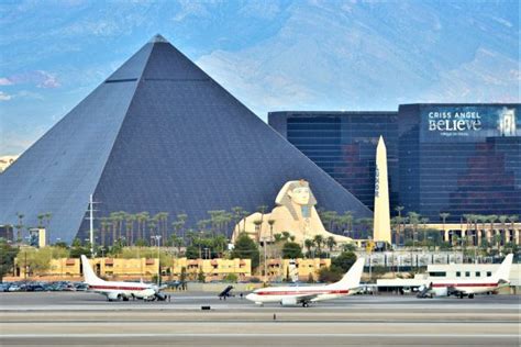 Las Vegas Harry Reid International Airport Parking Guide