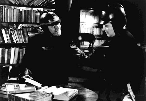 Fahrenheit 451 1966 Film ∣ Kritik ∣ Trailer Filmdienst