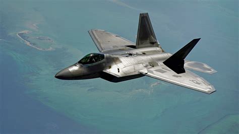 f 22 raptor stealth fighter crashes during training flight in florida updated