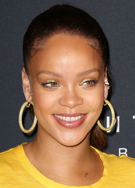 Rihanna At Fenty Beauty Launch Party Celebzz Celebzz