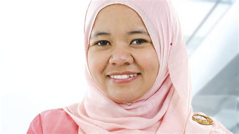 5 Tips Menjaga Rambut Tetap Sehat Dan Cantik Untuk Wanita Berhijab