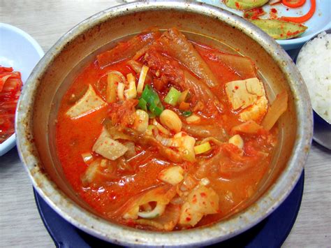 Filekorean Stew Kimchi Jjigae 05 Wikipedia