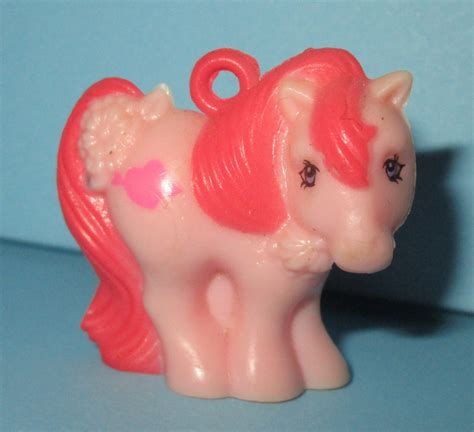 Vintage My Little Pony Mommy Charm Sweetheart Toy Sisters