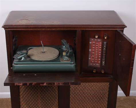 Vintage 1946 Philco Radiophonograph Cabinet Ebth