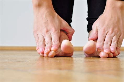 Why Marathon Runners Get Black Toenails And How To Prevent Them Ready