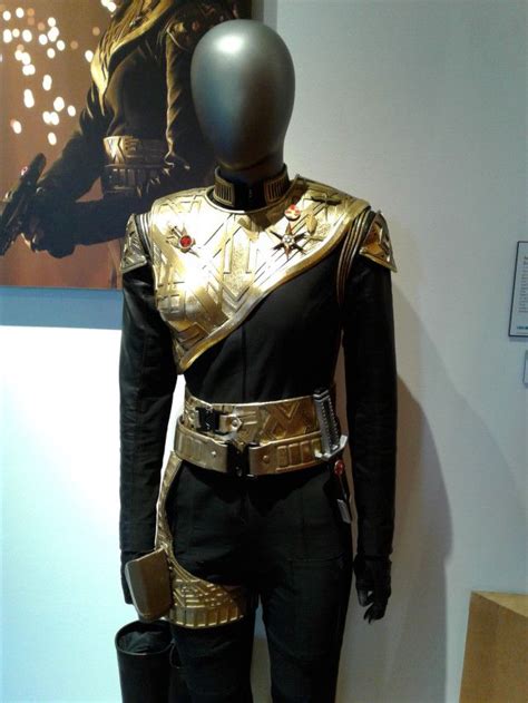 Sdcc 2018gallery Displays Mirror Universe Costumes And Props From Star