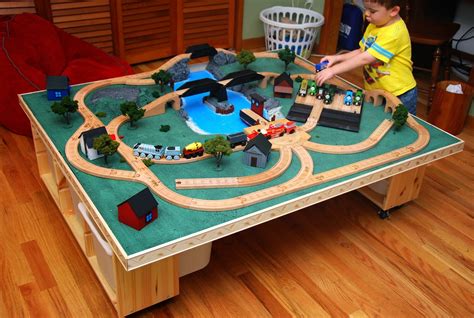 35 Wooden Train Set Table 