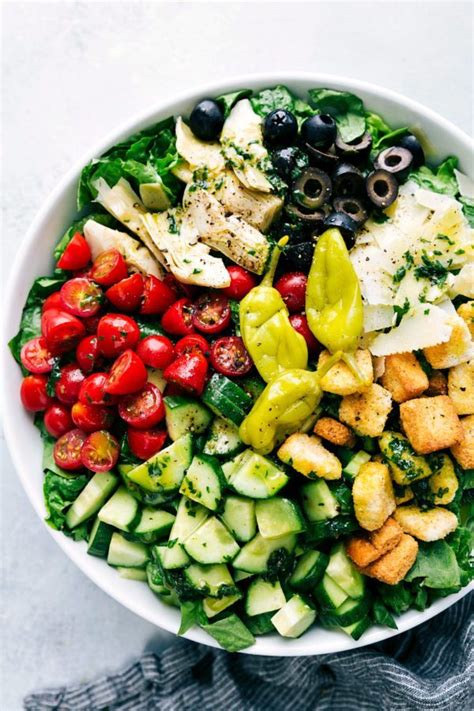 Italian Salad Easy Healthy And Delicious Chelseas Messy Apron