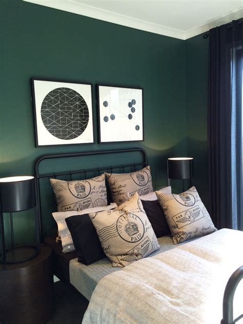 Dark Green Bedroom Ideas Decorating Design Corral Green Room Ideas