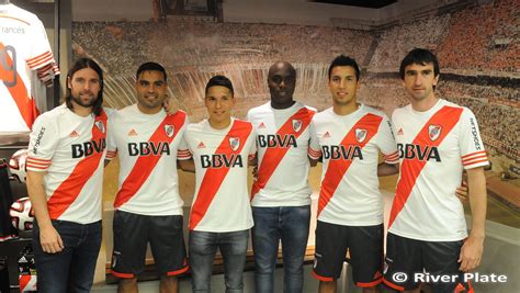 River plate is a professional football club in argentina. Player in River Plate Jersey | River campeon, Camisetas ...