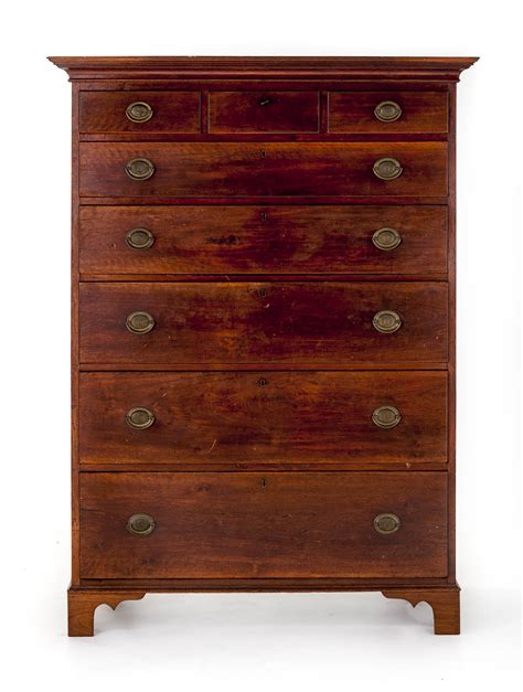 Antique Dresser - Gettysburg Antiques ⋆ Bohemian's