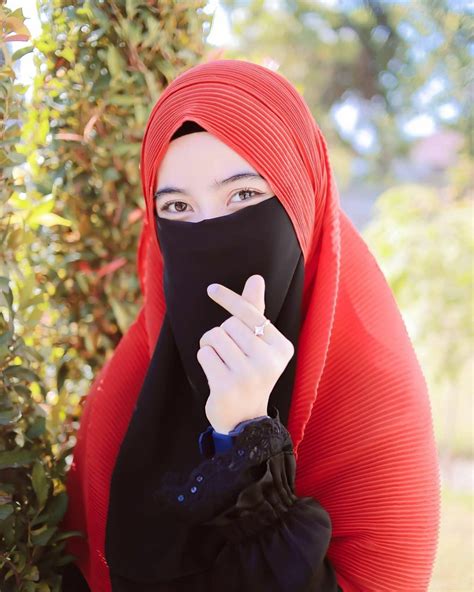 Pin By Azizi Kong On For Your Eyes Only Gaya Hijab Jilbab Cantik