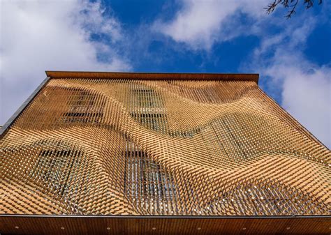 Pin By Mohammad Masoud On مهندسی In 2020 Brick Architecture Facade