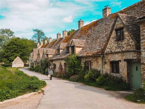 14 Ridiculously Quaint Things To Do In Bibury Cotswolds 2023 The