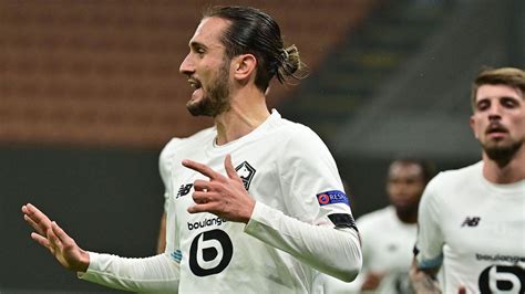 * for the first time in the history of serie a tim, the fixture that should have been played in the first half. European soccer roundup: Lille sold, Domenech back ...
