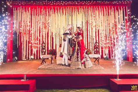 30 Latest Wedding Decoration Ideas For Your Big Day - WomenXO