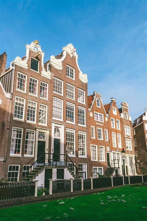 Begijnhof A Beautiful Hidden Courtyard In Amsterdam That You Must See