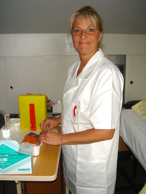 Rn insurance jobs from home. 10 Little-Known Ways Nurses Can Make Extra Money - NurseBuff