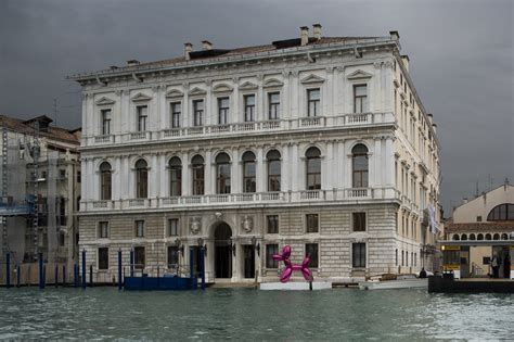 Palazzo Grassi Musée Dart Contemporain à Venise